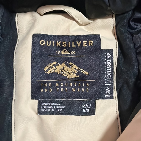 Quicksilver winter jacket - Picture 3 of 4